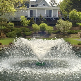 SunSun / Grech Explosion Fountain Aerator - pływająca fontanna napowietrzająca