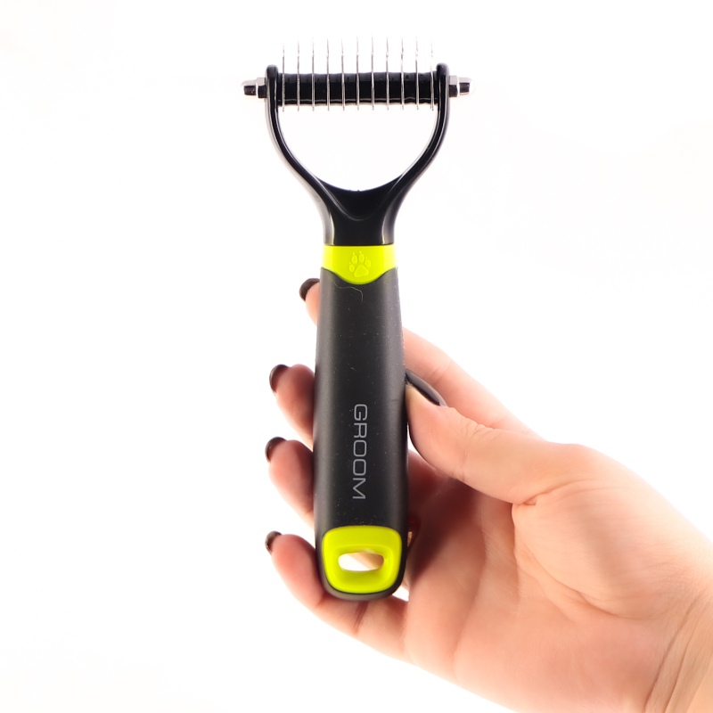 Groom Dematter - De-shedding tool for Cats and Dogs