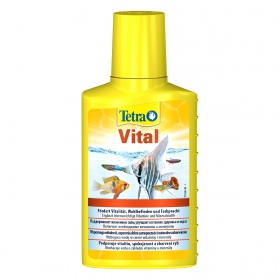 Tetra Vital 100ml - vitamiinit ja hivenaineet