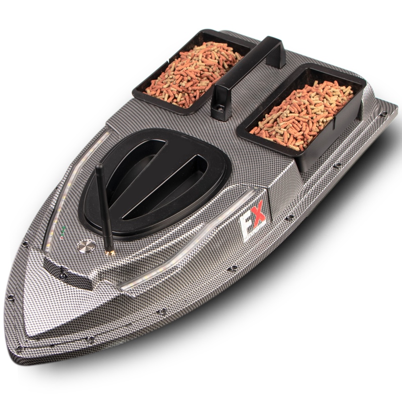 LAKE XPREDATOR bait boat with GPS